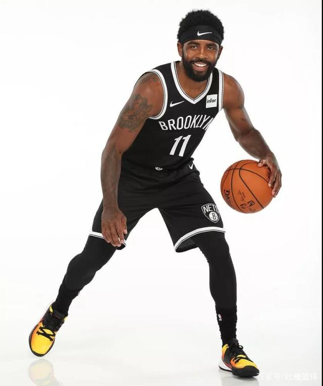 内线球员在 内线球员在